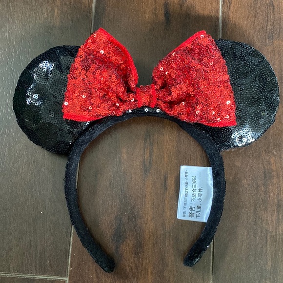 Disney Parks Minnie Mouse ears headband red and black - Picture 1 of 4